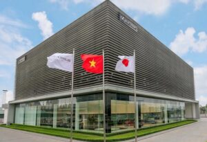 Có bao nhiêu địa điểm Showroom bán hàng chính hãng của Lexus tại Việt Nam