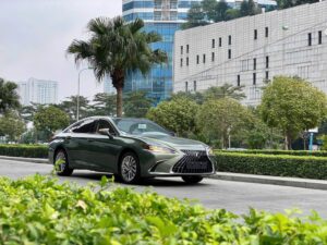 Thumbnail of http://Lexus%20ES%20250%202025