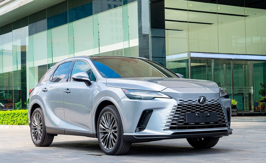 Lexus RX 350 Luxury 2025: 5 Chỗ ngồi – Thiết Kế Nội Thất Sang Trọng
