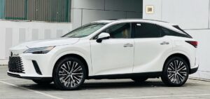 Lexus RX 350 Premium 2025 có bao nhiêu màu sắc ?